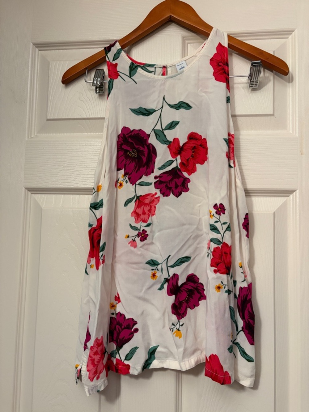 Old Navy White Tank Top with Pink & Red Floral Print
